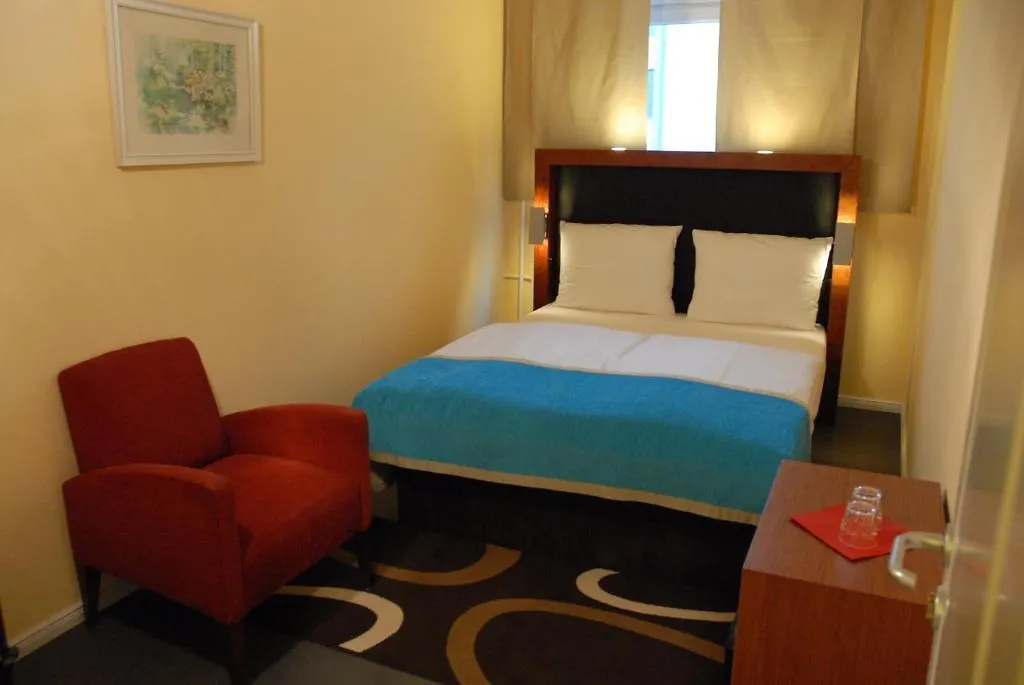 1A Zimmer Hamburg 0*,  Germany